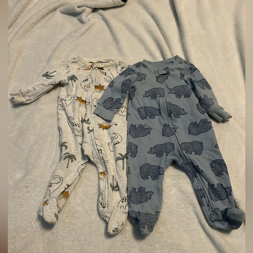 Baby pajamas - 2 onesies | Size: 3-6 months